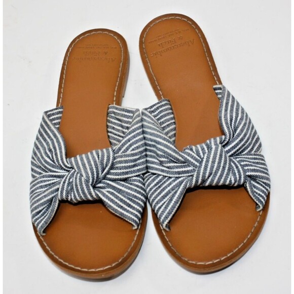 Abercrombie & Fitch Shoes - Abercrombie & Fitch Blue & White Striped Knot Slide Sandals Women's sz 8.5